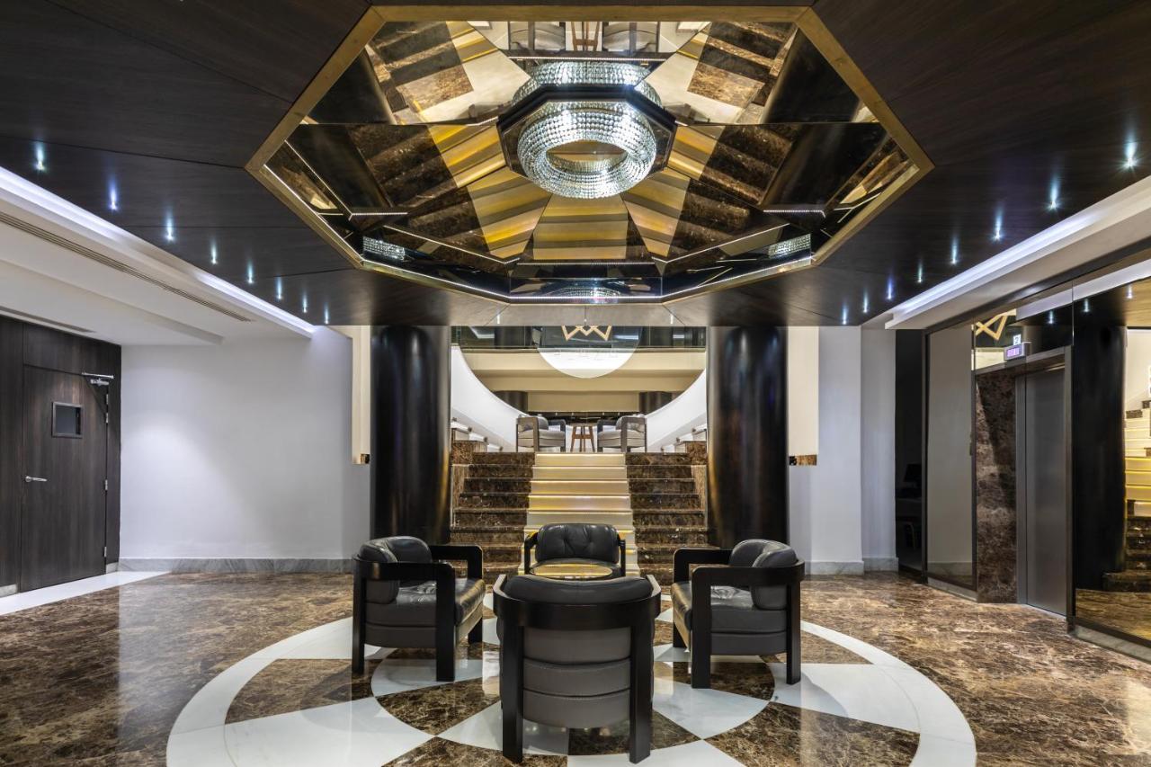 Radisson Hotel Sfax Exterior foto The lobby of the hotel